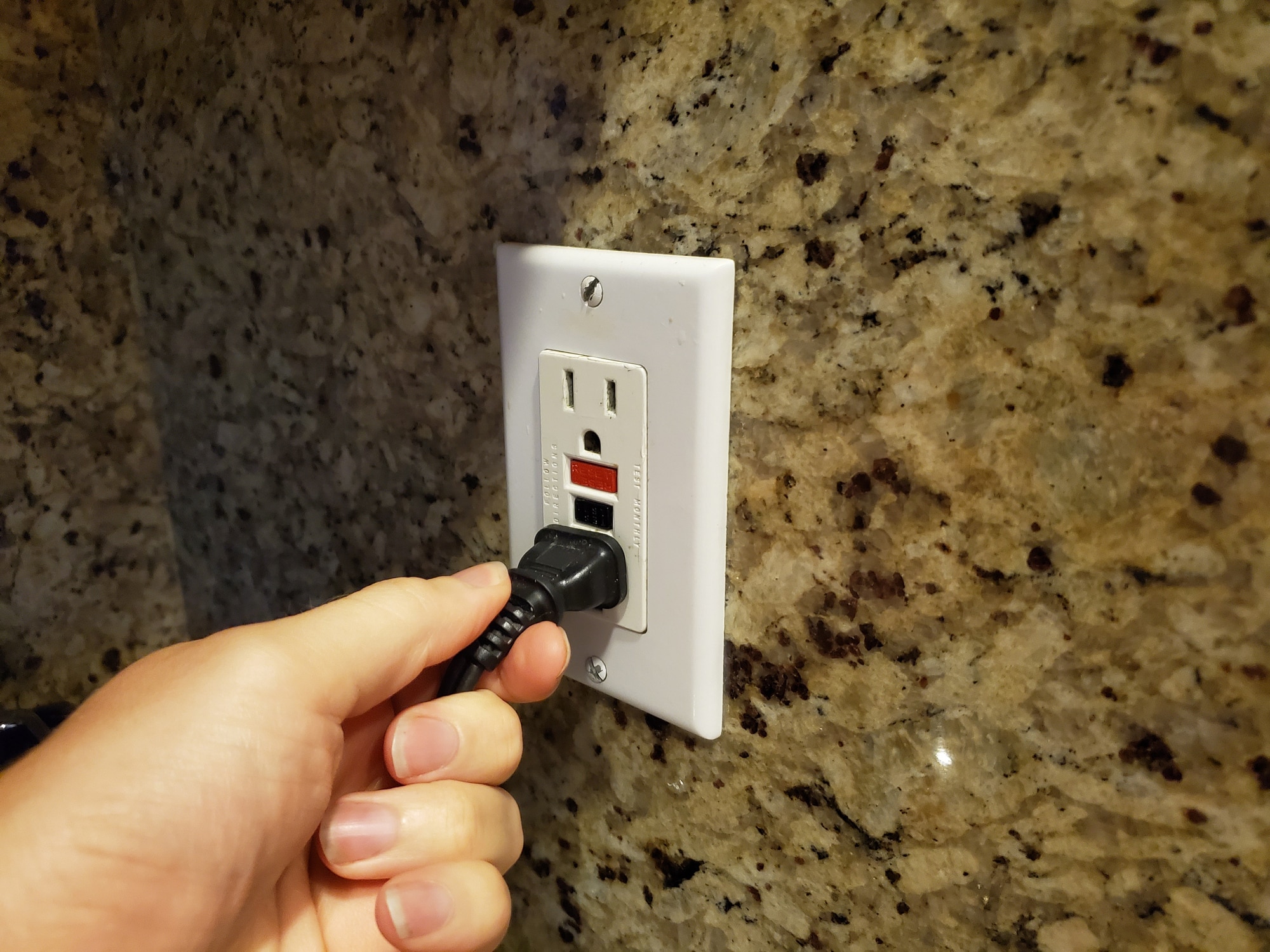  GFCI Outlets are a Safe Choice for Bathrooms and Kitchens to Maintain Electrical Safety